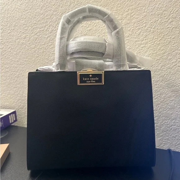 Kate Spade Saffiano Leather Satchel Crossbody bag - Picture 3 of 5